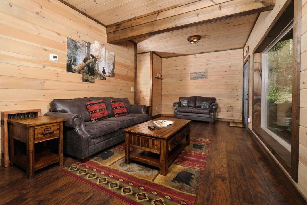 Mountain Time Villa Gatlinburg Bagian luar foto