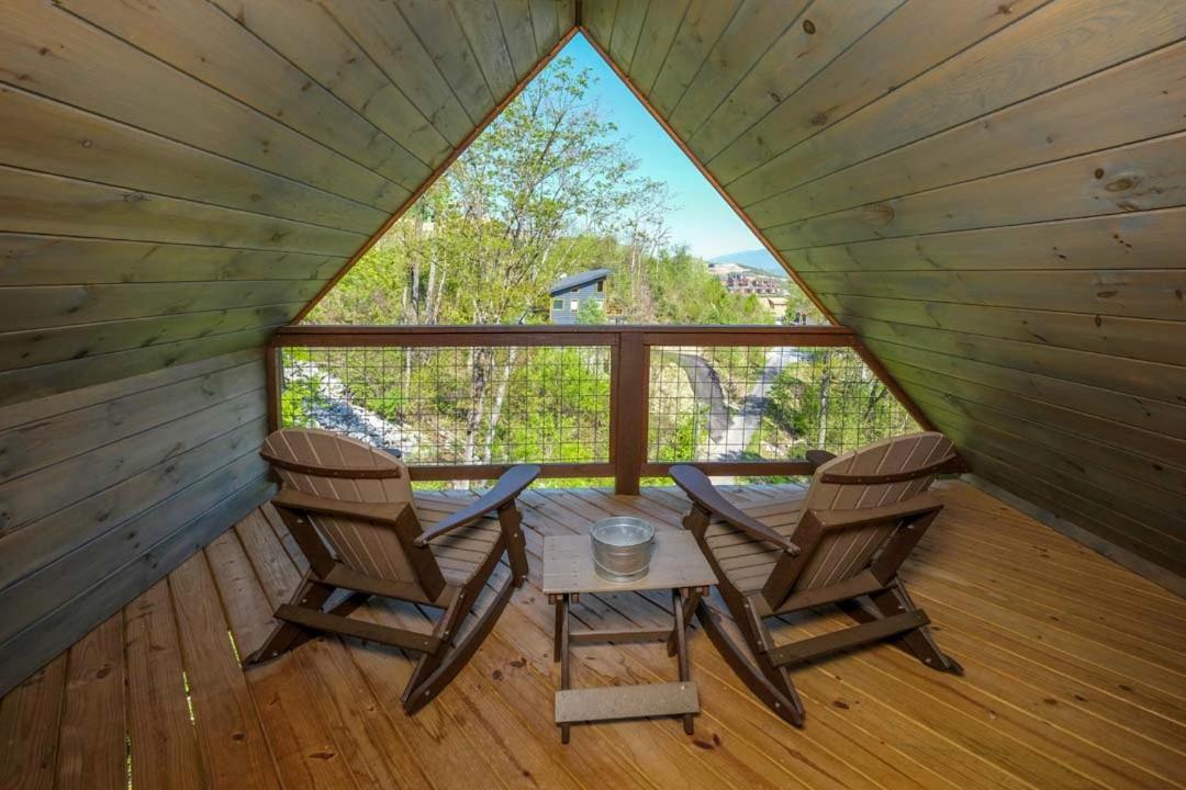 Mountain Time Villa Gatlinburg Bagian luar foto