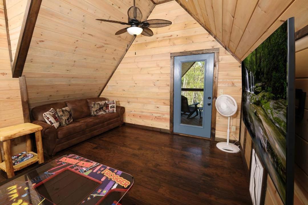 Mountain Time Villa Gatlinburg Bagian luar foto