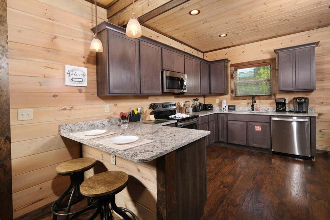 Mountain Time Villa Gatlinburg Bagian luar foto