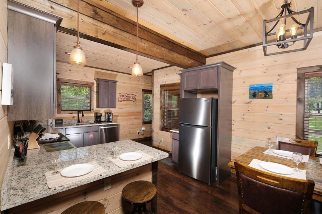 Mountain Time Villa Gatlinburg Bagian luar foto