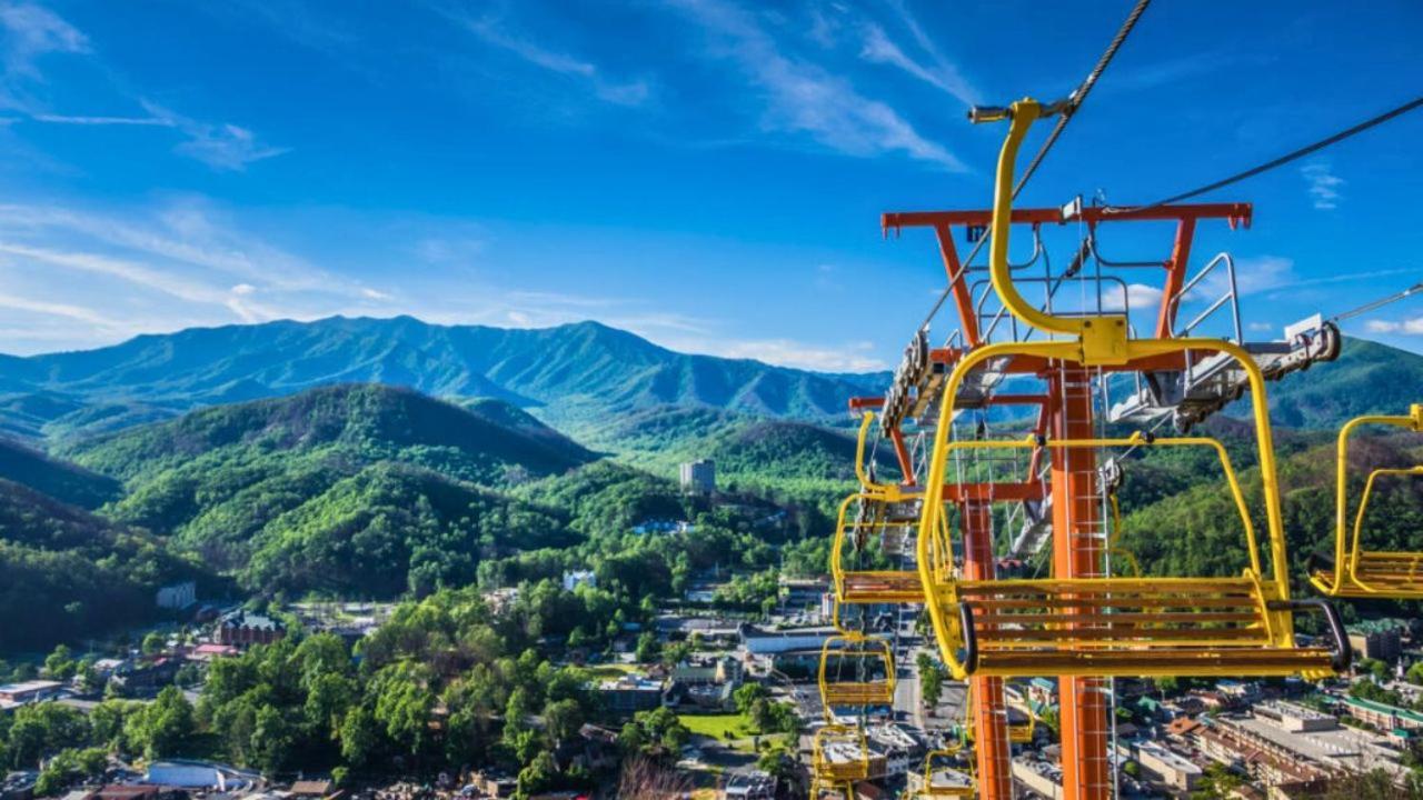 Mountain Time Villa Gatlinburg Bagian luar foto