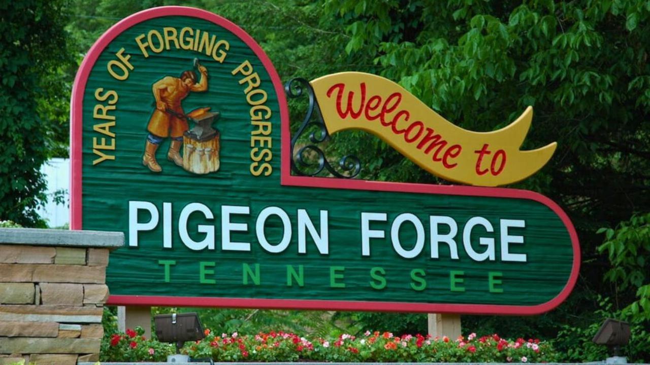 Mountain Time Villa Gatlinburg Bagian luar foto